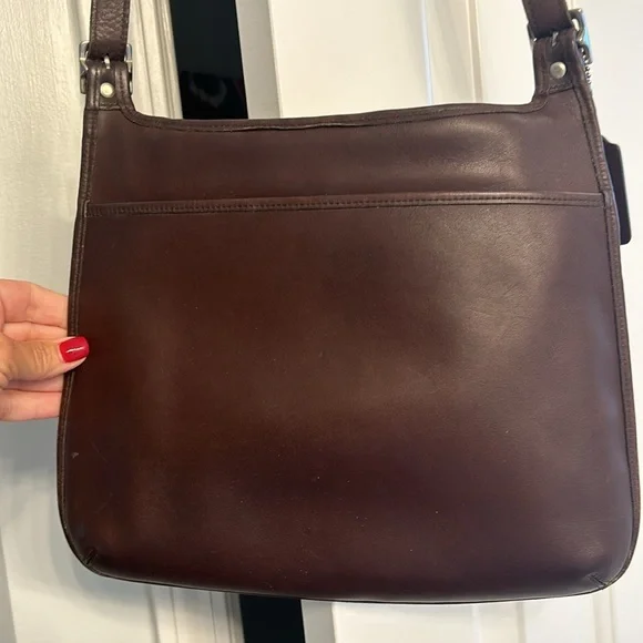 Coach Brown Leather Shoulder Bag - Picture 5 of 7